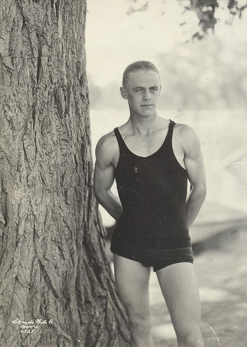 vintage 1940s trunks