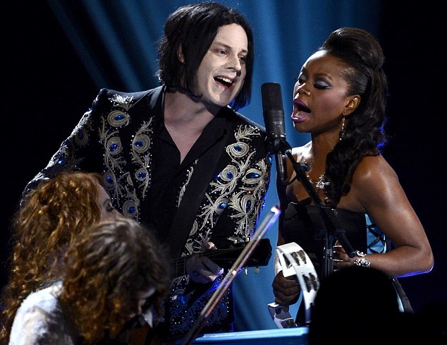 Grammys-2013-Jack-White-Drops-F-Bomb-During-Performance-Video-2