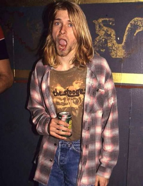kurt cobain- plaid shirt vintage style inspiration- king of cool