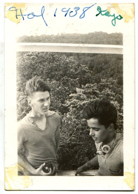 Time Travelling Teens Know to Take Their Sick Beats to the 1930s