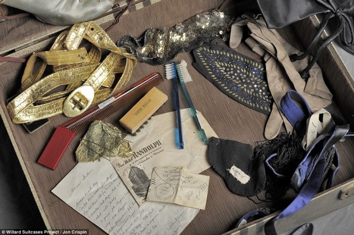 article-2338714-1A3BFE82000005DC-902_964x640