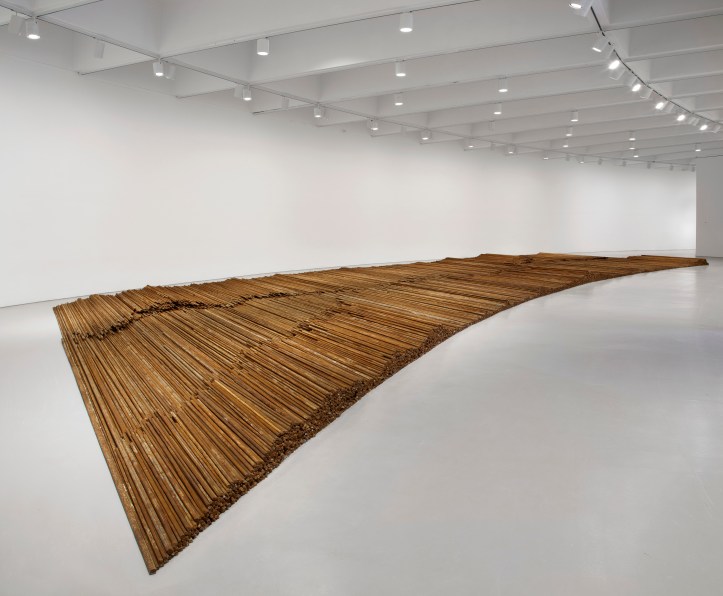 Ai-Weiwei-installation-Straight
