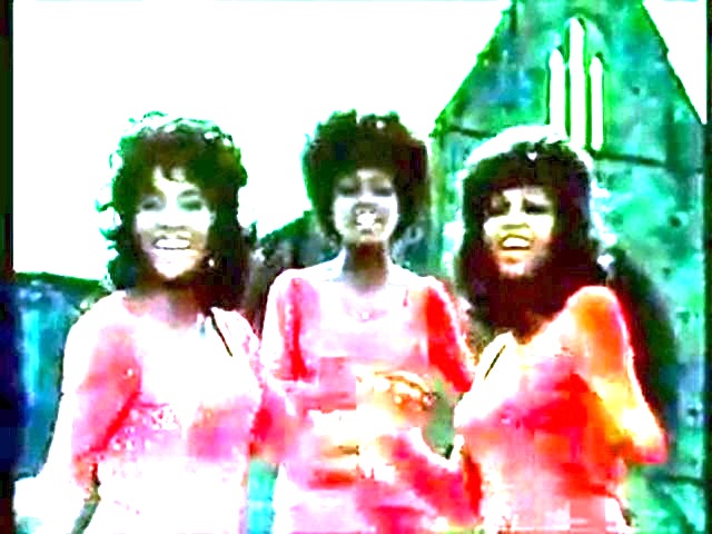 the flirtations- mystery abbey - the eye of faith vintage