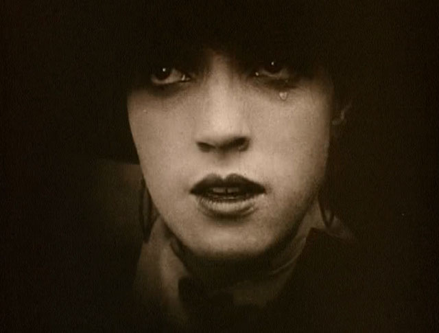 eof-silent-treatment-buster-keaton-6